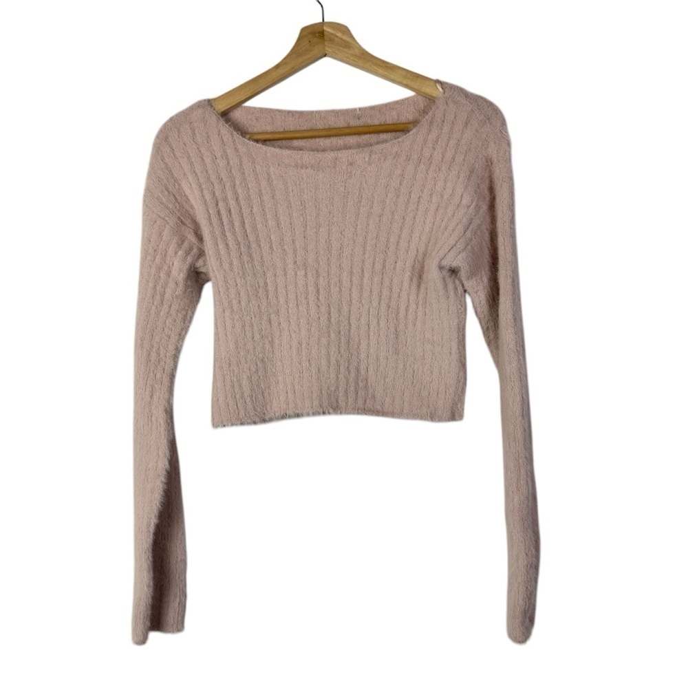 HYFVE Light‎ Pink Crewneck Ribbed Fuzzy Eyelash Cropped Sweater S
